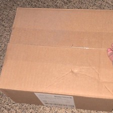 High-Value USA Reseller Assorted Box –  Mixed Lot picture