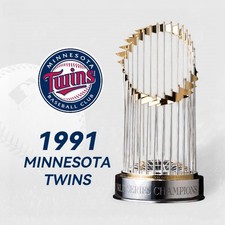 1991 Minnesota Twins World Series Champions MLB Replica Trophy Collectible picture