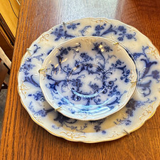 RIDGWAYS ENGLAND GAINSBOROUGH LUNCHEON PLATE 8 7/8