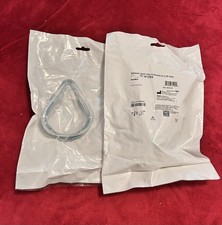 NEW  2 Sealed 61293 Resmed Mirage Quattro Large face cushion w/clip LOT OF 2 NEW picture