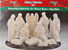 Vintage 12 Pc. Porcelain Nativity Set w/ Wood Base picture