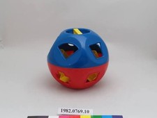 vintage NOS 1968 Tupperware Shape-O Ball, a classic shape-sorter toy. picture
