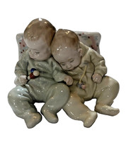 Lladro  Little Dreamers Twin Babies Sleeping Porcelain Figurine Spain picture