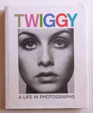 Twiggy: A Life in Photographs (Hardcover Book, USED) picture