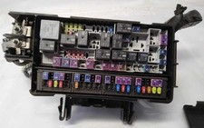 2018-2019 Ford Explorer Engine Fuse Box Assembly OEM picture