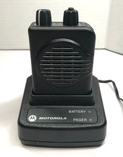 Motorola Minitor V (5) VHF 2-Channel Stored Voice Pager 151-158.9975 MHz picture