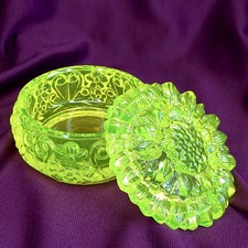 Vaseline Uranium Glass Box Flowers Style Trinket Box Yellow Glass Art Deco picture