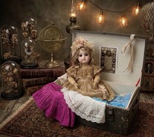 BRU LOOK RARE MOLDED TONGUE ATQ FRANCOIS GAULTIER DOLL-PRESSED BISQUE &TRUNK picture