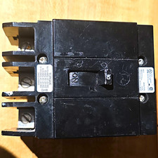 Eaton GHB GHB3030 30A 3-Pole Bolt-On Circuit Breaker 240VAC Black picture