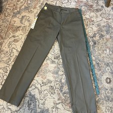 Lee Men’s Pleated Relaxed Fit Wrinkle Free Cotton Khakis Size 34 x 29 NWT picture