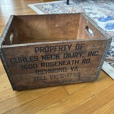 Vintage Richmond, Va Milk Bottle Box Curles Neck Dairy picture