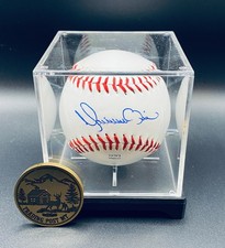 Mariano Rivera Signed Baseball In Case With COA (PC489665) (Yankees) picture