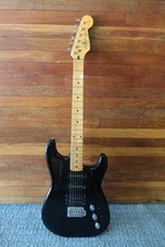 Vintage 1989-91 Fender Squier II (MIK) Stratocaster Guitar Good Condition Black picture