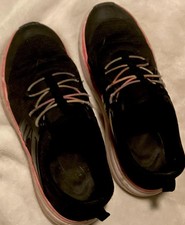 Nike Men's Low Top Lace-Up Athletic Sneakers Black Pink White Trim picture