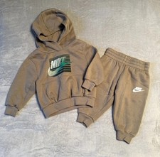 Baby Boy Two Piece Fleece Jogger Set Nike picture