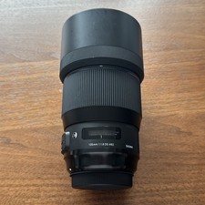 Sigma 135mm f/1.8 DG HSM Art Canon EF Lens picture