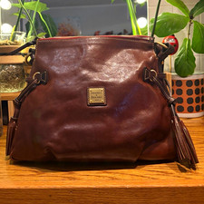 Dooney & Bourke Women’s Brown Shoulder Bag Zip Tassel Red Lined Pockets Gold picture