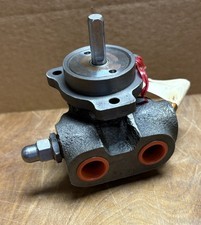 New Tuthill Gear Pump OLEC99 OLE20C  OLEV C (D10/2) picture