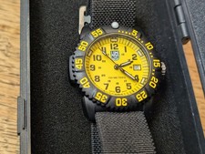 Mint LUMINOX Sea Lion perfect condition w/original box. picture