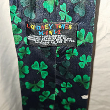 Vintage Looney Tunes Bugs Bunny St Patrick’s Day Shamrock Necktie Tie picture