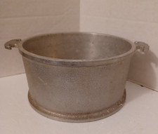 Vintage Guardian Service Hammered Aluminum Round Pot-No Lid (8.75