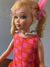 Vintage Mattel Barbie Skipper Blonde Sausage Curl TNT Doll w/ Original Swimsuit picture