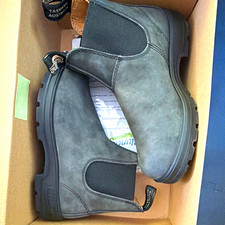 Blundstone Women’s Chelsea Boots Lined Leather Elastic Side Black 4.5/7.5 picture