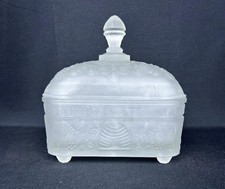 Vintage Clear Frosted Bee Box-Excellent picture