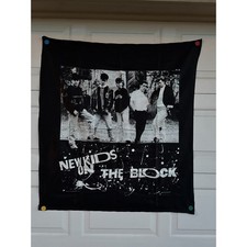 ORIGINAL VINTAGE 1989 New Kids On The Block Tapestry Flag Decor NKOTB 40x44” picture