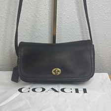 Vintage Coach Leather Dinky Flap Turnlock Crossbody Black Style 9375 picture
