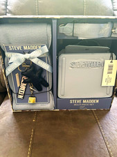 Steve Madden Women’s Blue Beverlyn Multi-Piece Accessory Set Knit Solid Logo picture