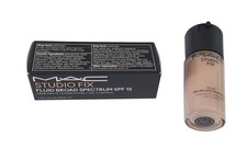 M.A.C Studio Fix Fluid SPF 15 Broad Spectrum 1 Fl Oz C 3.5 New in Box picture