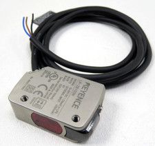 Keyence LR-ZB100N Laser Sensor picture
