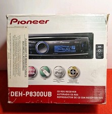 Pioneer DEH-P8300UB dolphin car stereo OEL Display Tested. Missing Knob. picture