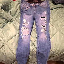 Torrid Premium Skinny Jeans Women’s 12 Regular Blue Distressed Mid Rise Denim picture