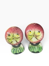 Vintage Japan Ceramic Anthropomorphic Apple Face Salt Pepper Shakers Kitsch picture