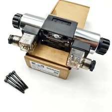 1pcs 24V Hydraulic Solenoid Valve for Parker D1VW006CNJW91 picture