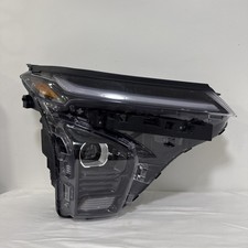 2024-2026 Chevy Trax Headlight OEM RH Passenger Side 42928410 Multi LED picture