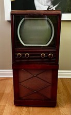 VTG Westinghouse 12” B&W Television #H 619T 12 - Wooden Case On Matching Stand picture