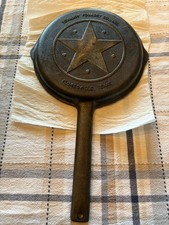Very Rare-Texaloy Foundry Co. Hinged Cast Iron Dolly's Pot and Pan, Campfire Set picture