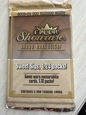 Fleer Showcase 2003-04 Hobby Exclusive NBA Basketball Sealed Pack 5 Cards picture