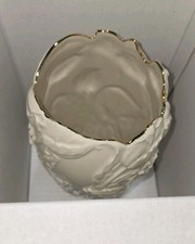 Lenox Ivory and Gold Large Tulip Vase 10