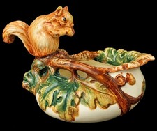 Weller Antique 1920 Woodcrafts Squirrel Nut Bowl Serving Trinket Dish Excellent picture