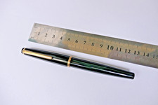 Montblanc 32 in Excellent Condition picture
