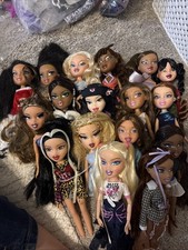 Bratz MGA Old & New  Dolls 17 Dolls picture