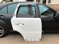 06-13 LAND ROVER RANGE ROVER SPORT REAR RIGHT SIDE DOOR SHELL WHITE OEM picture