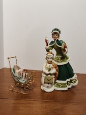 Vintage 2003 Avon Mrs. Albee Award Christmas Porcelain Figurine, & Sleigh  picture