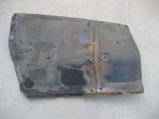 1953 CHEVY FRONT FENDER INNER FENDER WELL-RIGHT FRONT PASSENGER SIDE picture