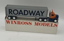Roadway Express Winross 1:64 Diecast Trailer Truck Made in USA '85 Collectible picture