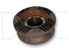 08-18 Ram 4500 5500 Magna Steyr 275MM Front Axle Driveshaft Pinion Yoke Flange picture